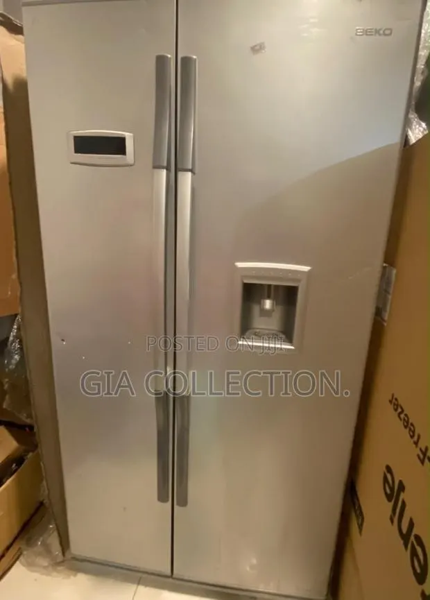 Beko Side by Side Fridge Freezer 600L With Water Dispenser & Display · Photo 1