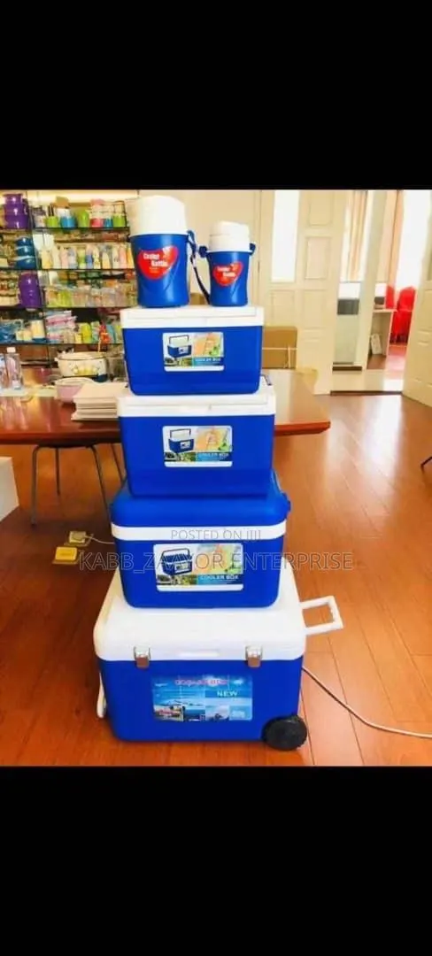 Ice Chest/Cooler · Photo 1