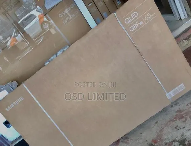 Ultimate Gaming in : Dominate With Samsung Qled · Photo 1