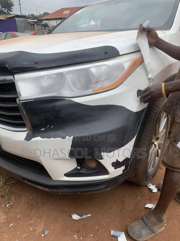 Professional Car Body Repair in Kumasi · Photo 1