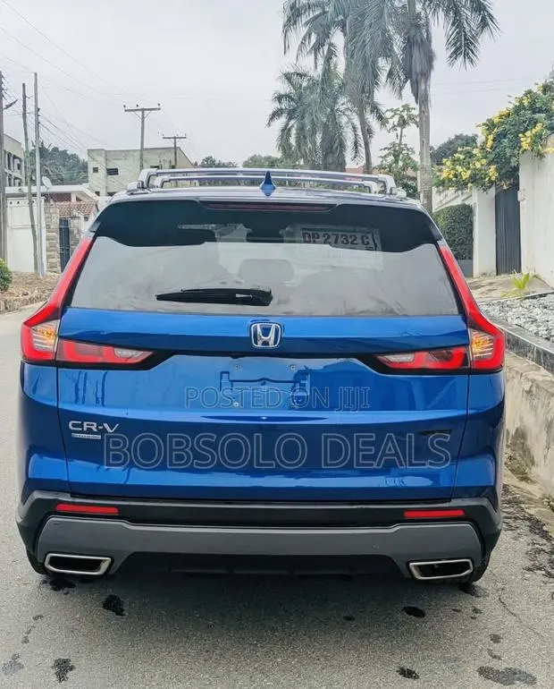 Honda CR-V Hybrid 2023 Blue · Photo 1