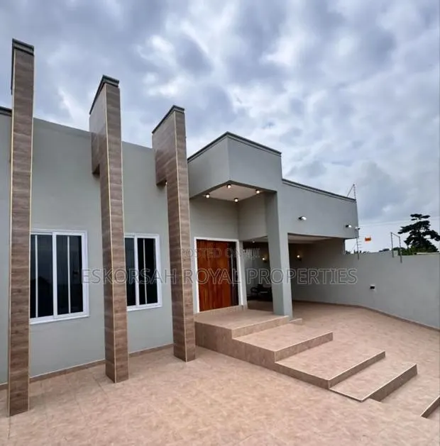 3bdrm House in Aburi for sale · Photo 1