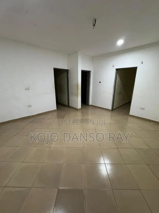 2bdrm Apartment in Pandak Agency, Achimota for rent · Photo 1
