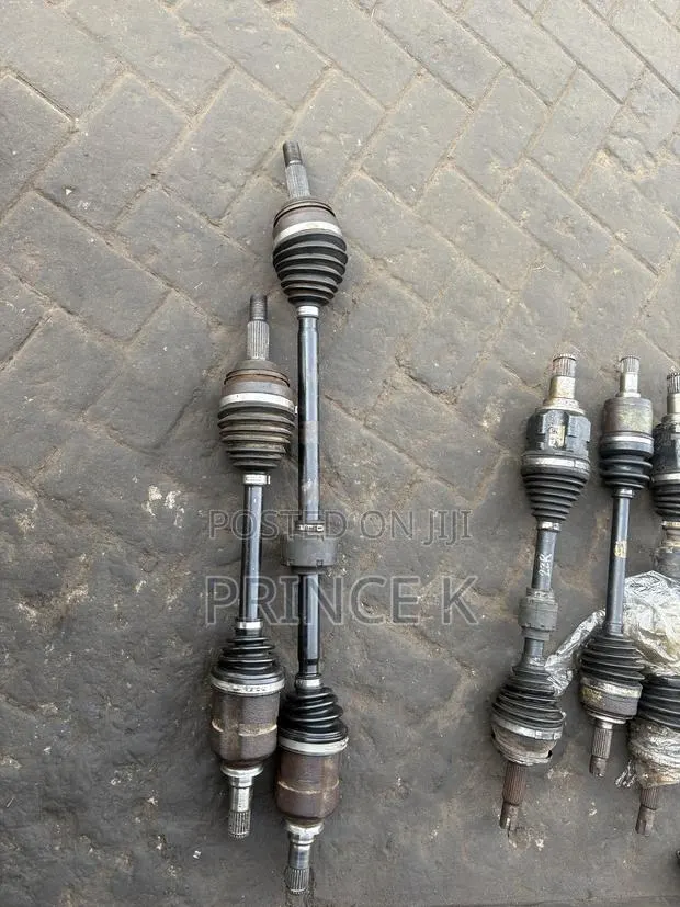 Toyota Corolla Drive Shaft · Photo 1