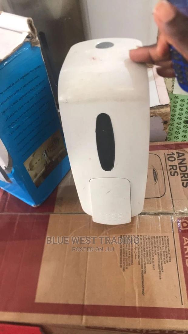Soap/Sanitizer Dispenser (BRIMIX) 600ML · Photo 1