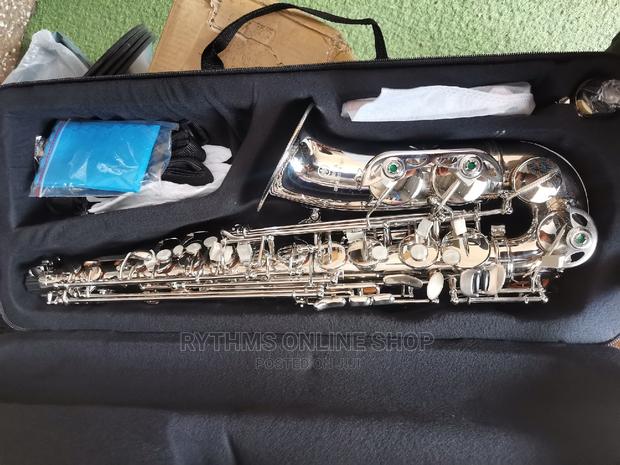 Alto Saxophone(Yamaha Silver) · Photo 1