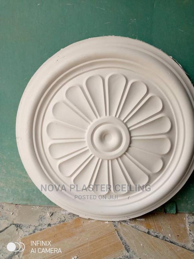 Ceiling Rose / Center Panels · Photo 8