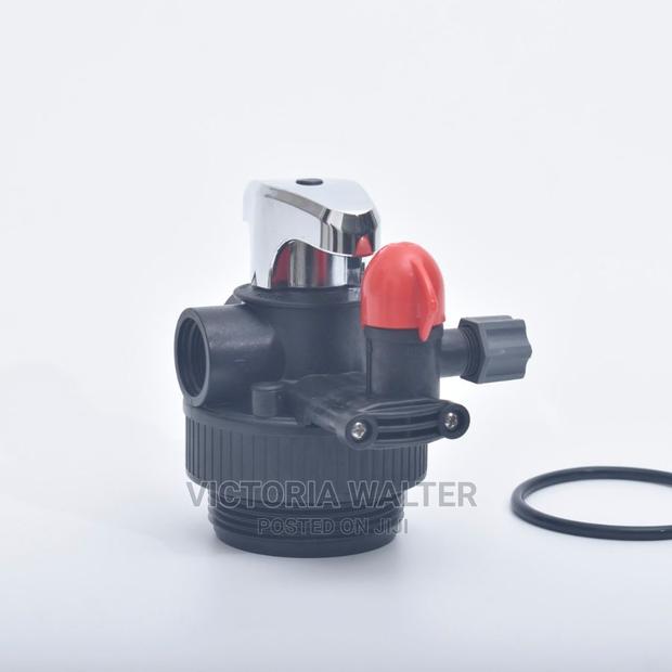 Manual Softner Head · Photo 1
