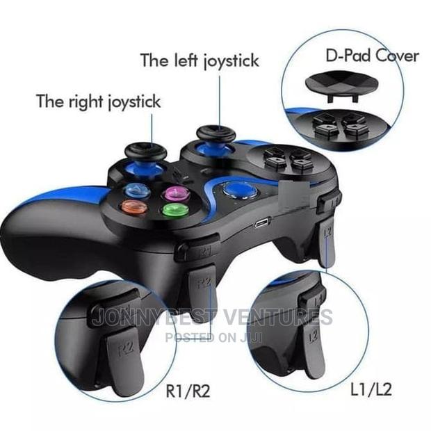 V13 Phone Game Controller Pad · Photo 1
