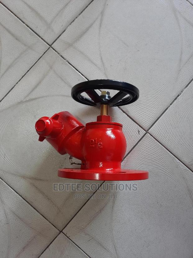 Landing Valve 65mm or 21⁄2" · Photo 3