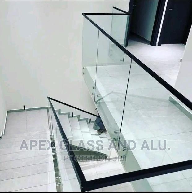 Frameless Tempered Balustrade · Photo 3