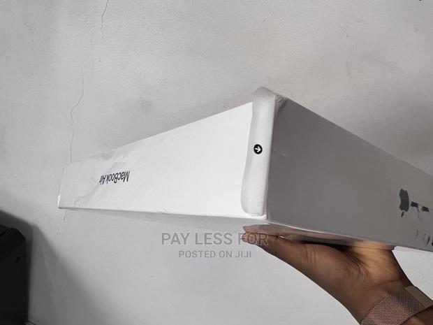New Laptop Apple MacBook Air 2022 M2 8GB Apple M2 SSD 256GB · Photo 5