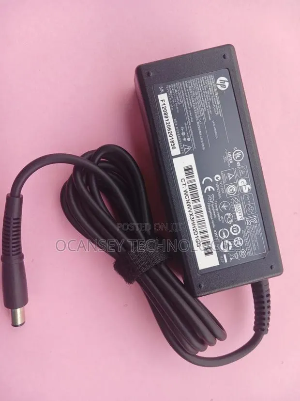 Hp Big Pin 65w Adapter · Photo 1