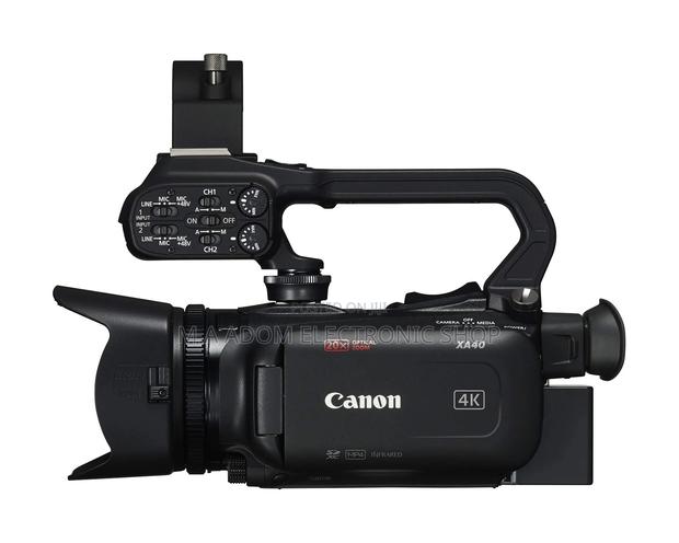 Brand New Handheld Canon Xa40 UHD Video Camera · Photo 1