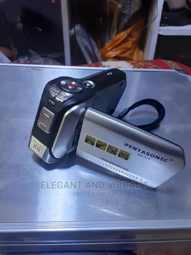 Pentasonic Hd Hmdi 16mp Camcorder · Photo 2
