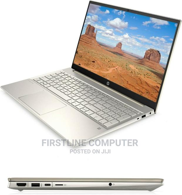 New Laptop HP 15-Dw0037wm 8GB Intel Core I7 SSD 512GB · Photo 2
