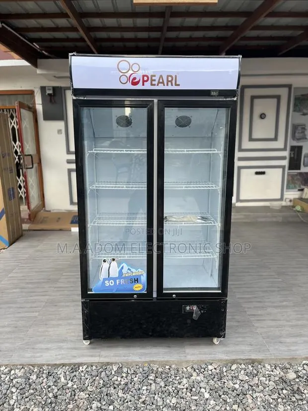 Pearl Commercial Showcase Fridge 568 Litres · Photo 1