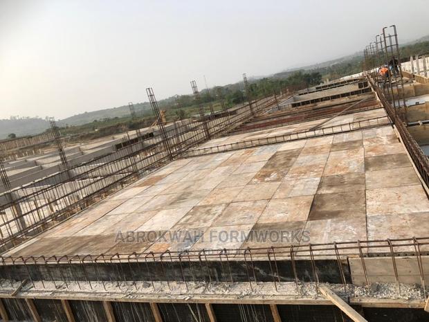 Formwork/Accra/Flow/Decking/Lift/Retaining Wall/Bunker/Props · Photo 1