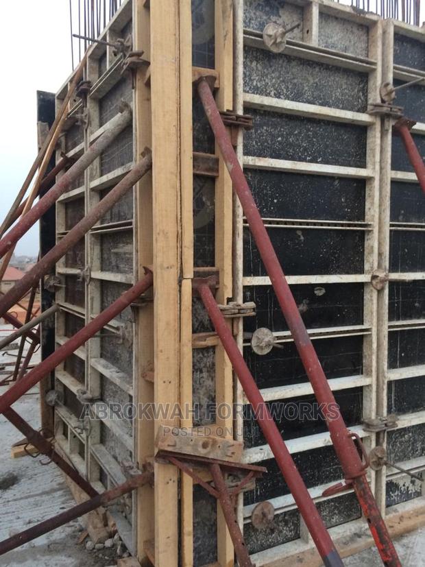 Formwork/Accra/Flow/Decking/Lift/Retaining Wall/Bunker/Props · Photo 3