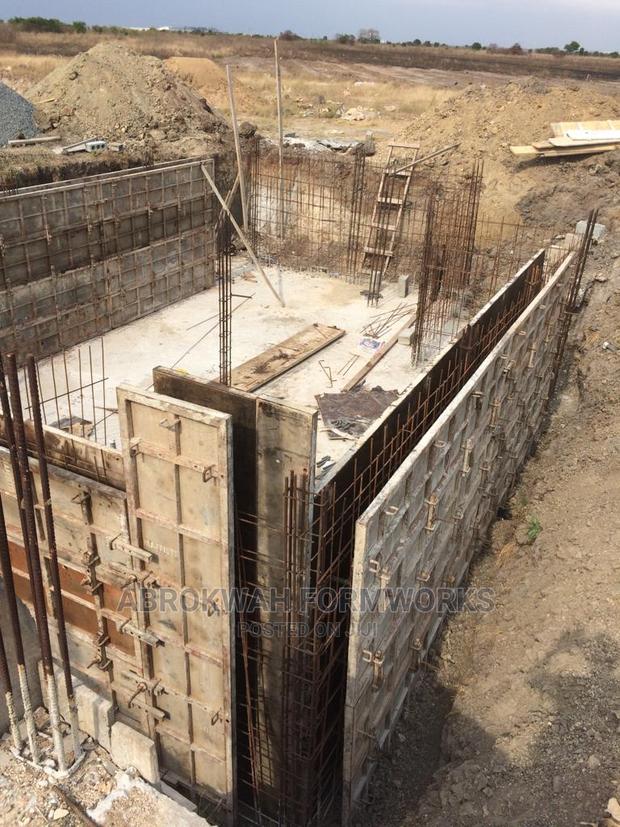 Wood/Retaining Wall/Accra/Formwork/Column/Flow/Pillar/Deckin · Photo 2