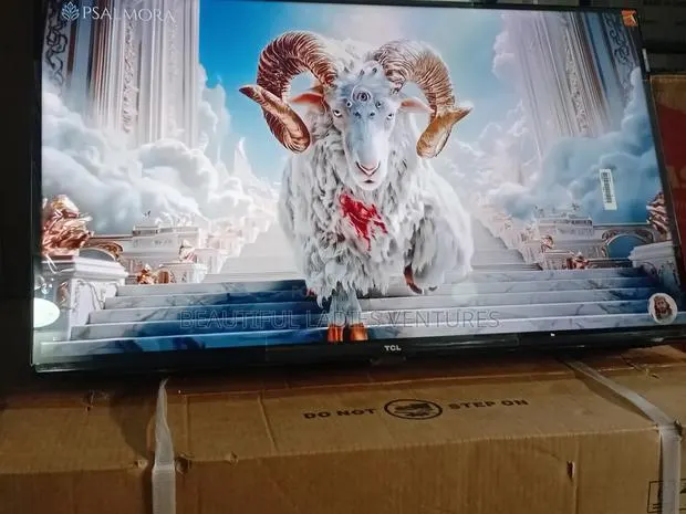 TCL 32” Stylish Hd Television for Every Room · Photo 1