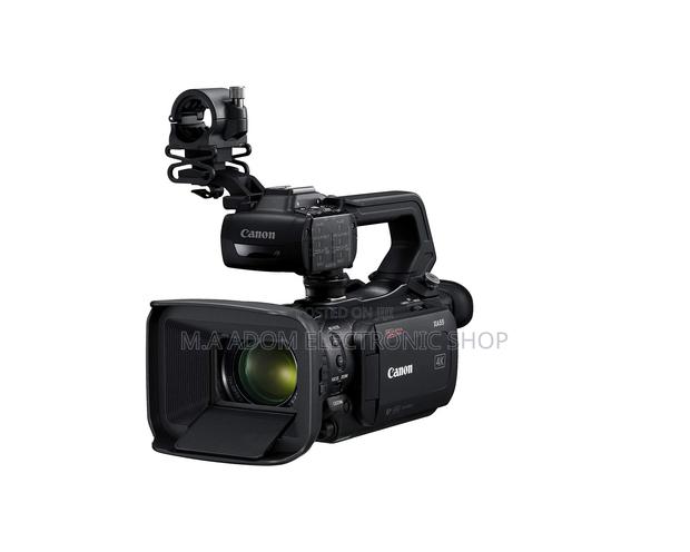 Canon Xa55 UHD Handheld Video Camera · Photo 1