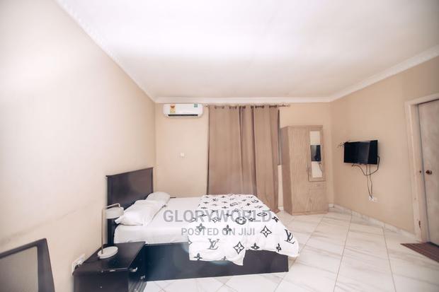 Furnished Single Room at Tseaddo · Photo 4