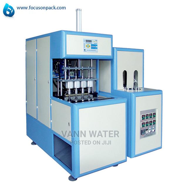 Bottle Blower Machine · Photo 1