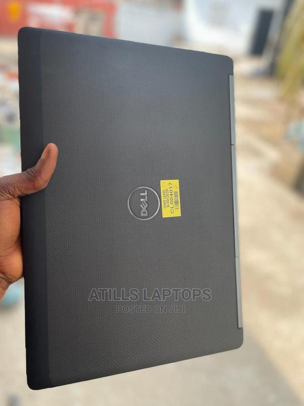 New Laptop Dell Precision 7510 32GB Intel Core i7 SSD 512GB · Photo 5