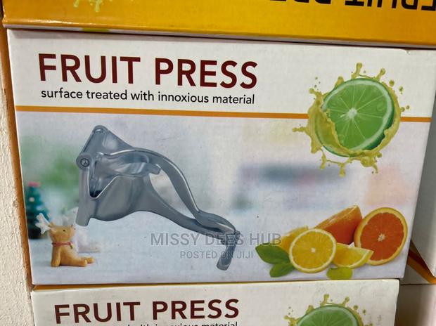 Manual Fruit Press · Photo 5
