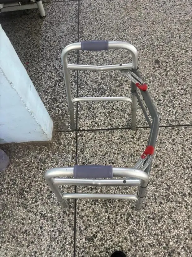 Zimmer Frame With Whales and Without Wheels · Photo 1