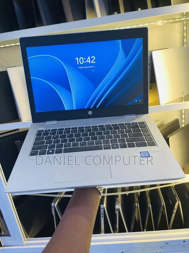 Laptop HP ProBook 640 G4 8GB Intel Core i5 SSD 256GB · Photo 1