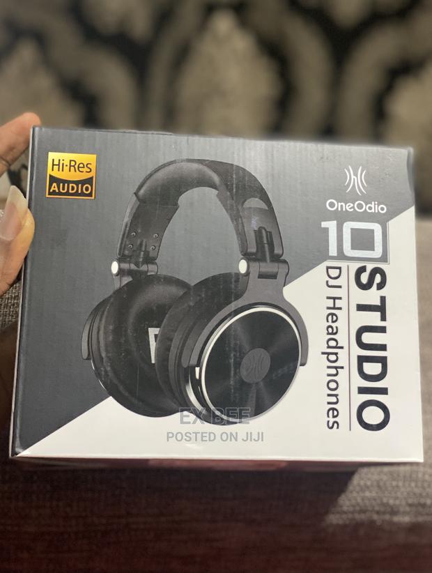 Oneaudio Studio Pro Headphones · Photo 1