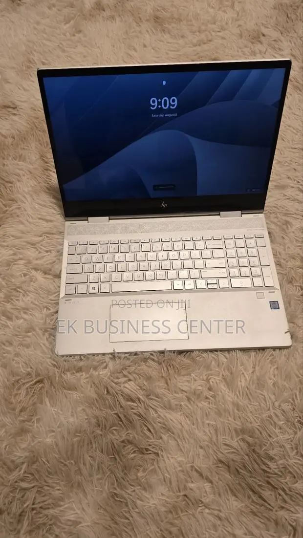 Laptop HP Envy x360 Convertible 15 es2xx 8GB Intel Core i5 SSD 256GB · Photo 1