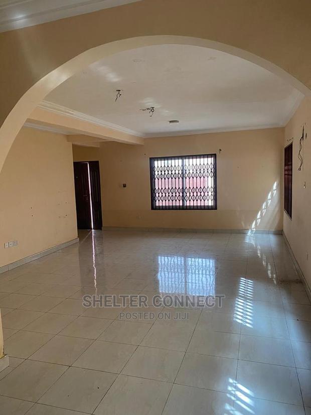 3bdrm Duplex in Abokobi for rent · Photo 3