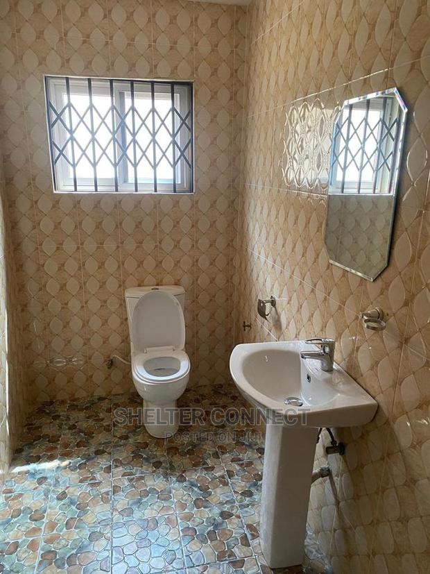 3bdrm Duplex in Abokobi for rent · Photo 6