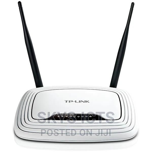 TP- Link Wireless Router (TL- WR841N) · Photo 3