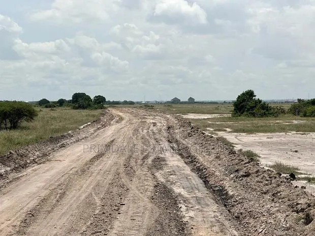 Estates Plots Tsopoli-Lapkleku · Photo 1
