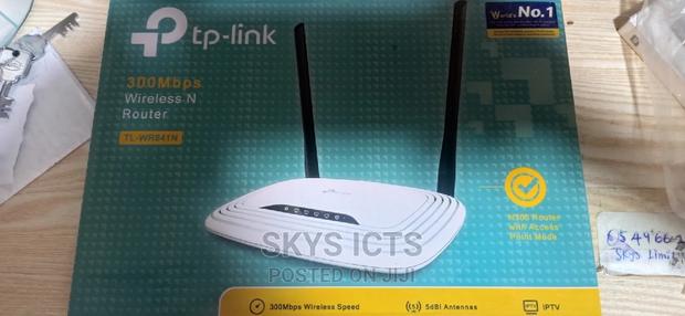 TP- Link Wireless Router (TL- WR841N) · Photo 2