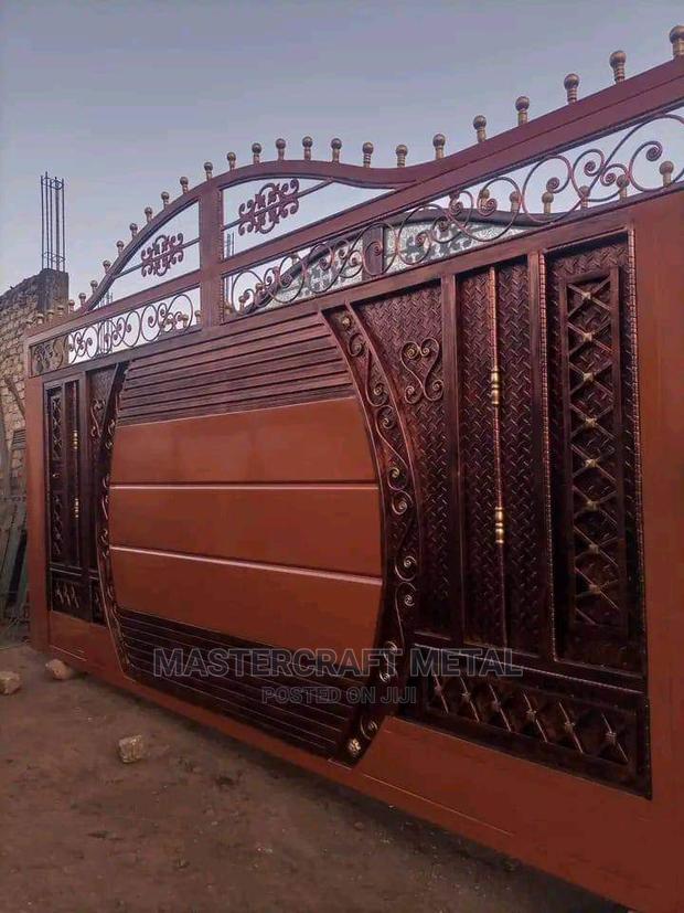 Main Gate Entrance · Photo 1