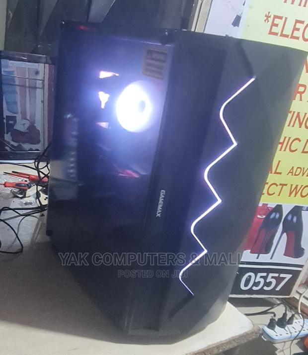New Server 16GB Intel Core I7 HDD+SSD 1T · Photo 3