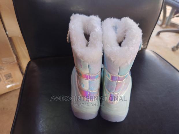 Disney Frozen II Purple White Thermolite Waterproof Boots · Photo 5