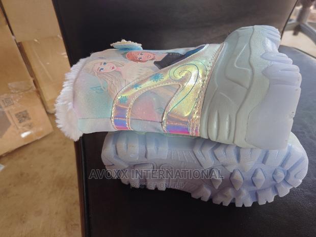 Disney Frozen II Purple White Thermolite Waterproof Boots · Photo 3