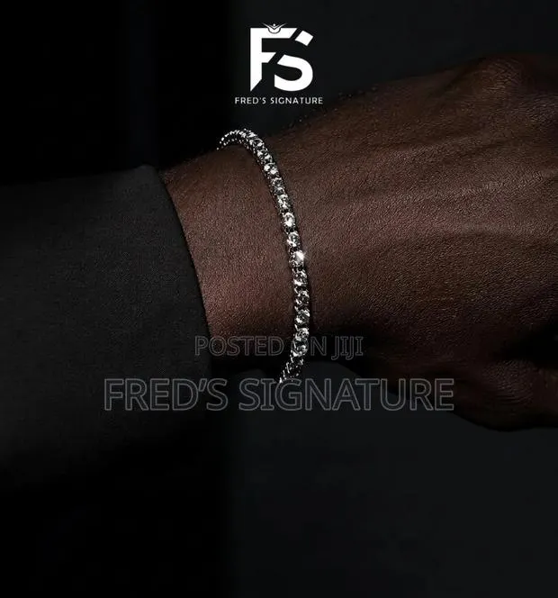 Bicycle Chain Unisex Bracelets · Photo 1