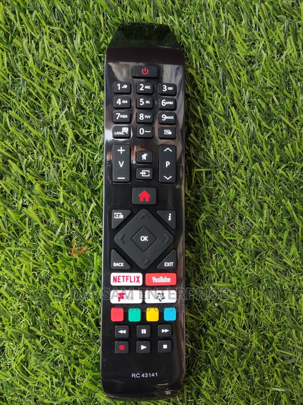 Hitachi Smart Android TV Remote · Photo 3