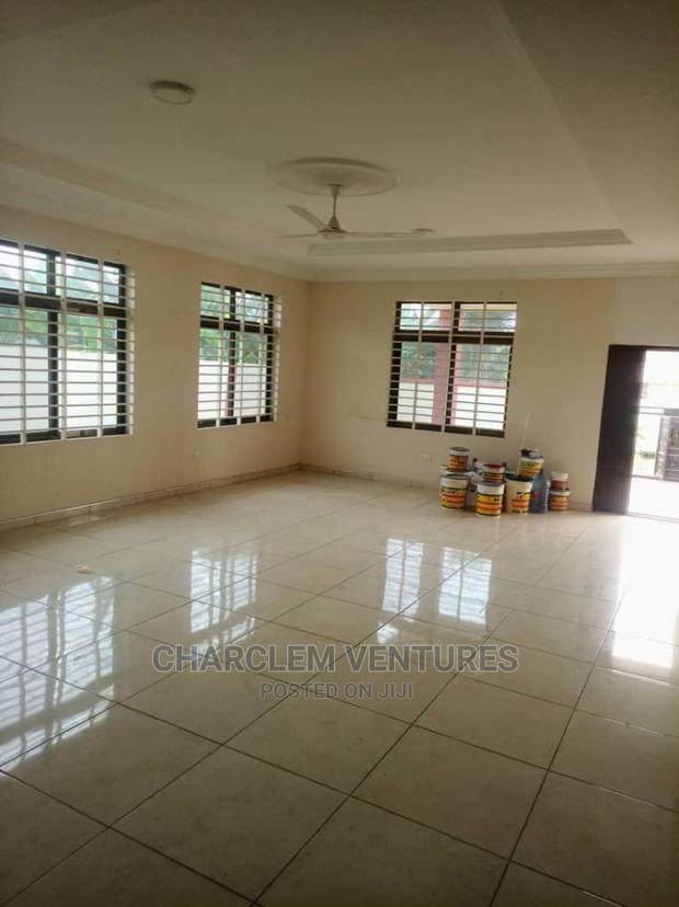 3bdrm House in East Legon for Rent · Photo 3