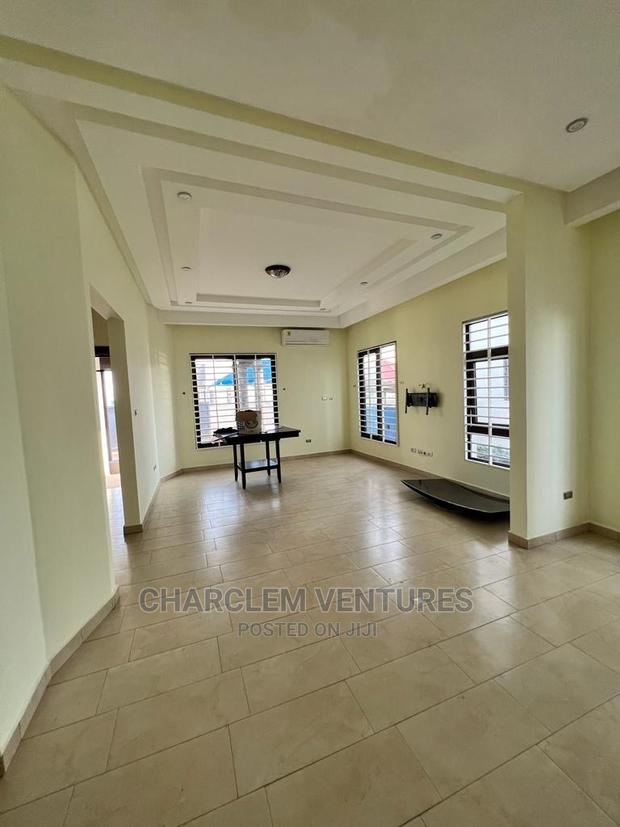 3bdrm House in East Legon for Rent · Photo 6