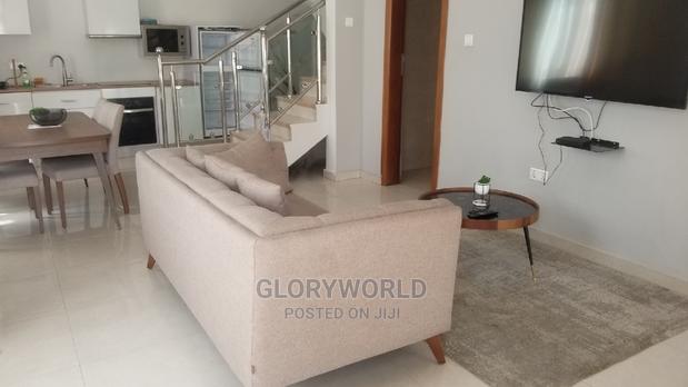 Furnished 2bdrm Apartment in Labone for rent · Photo 4