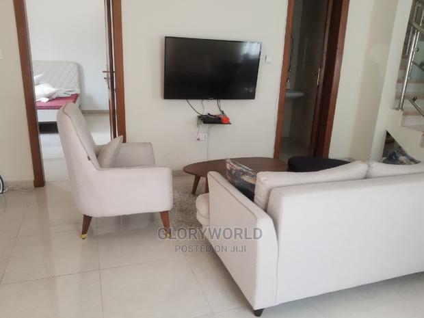 Furnished 2bdrm Apartment in Labone for rent · Photo 5