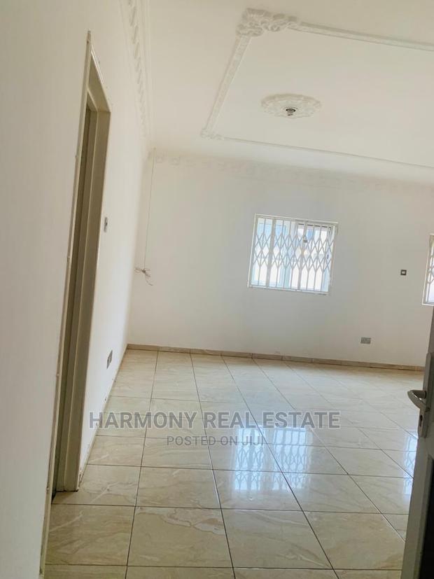 2bdrm Apartment in Tesano for Rent · Photo 6